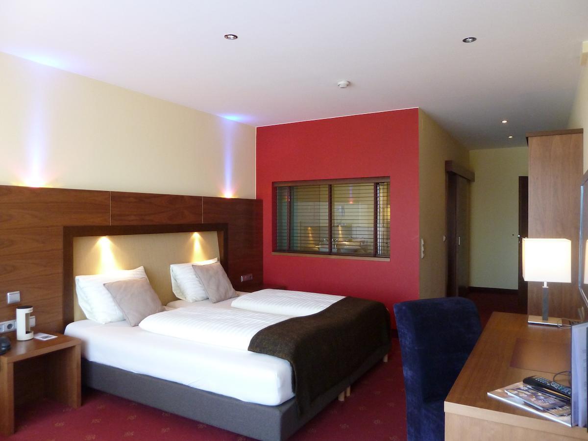 Hotel Salisburgo Esterno foto