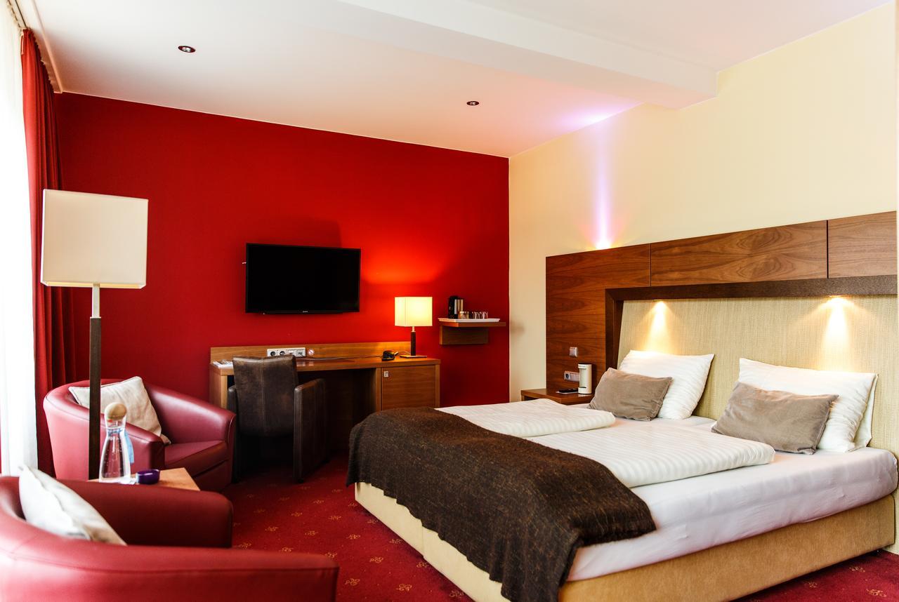 Hotel Salisburgo Esterno foto