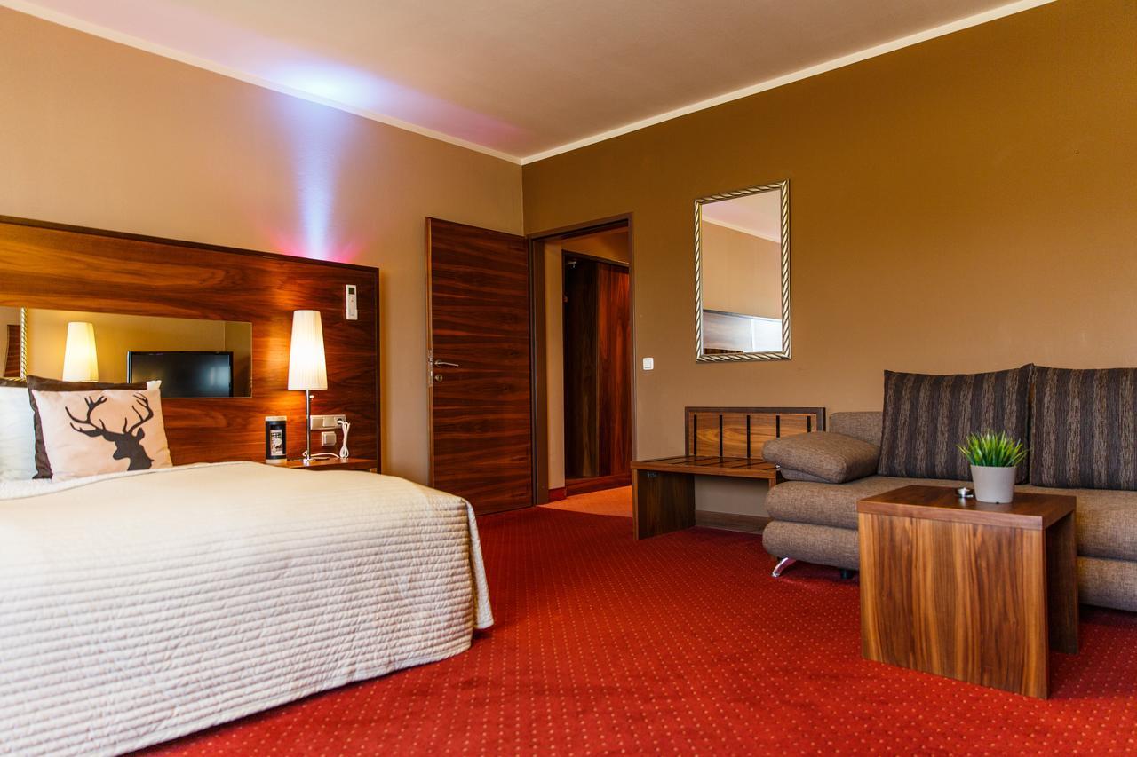 Hotel Salisburgo Esterno foto