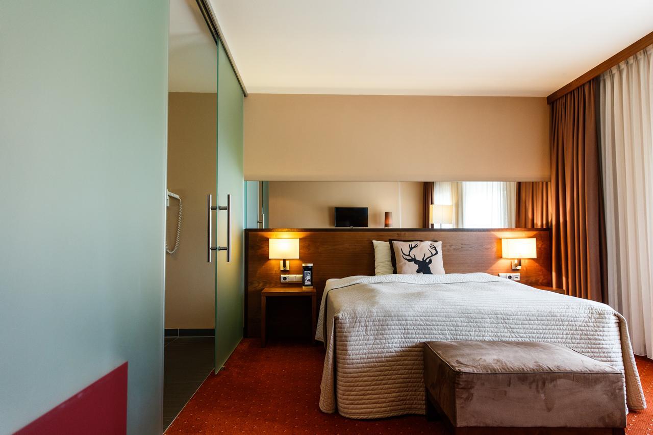 Hotel Salisburgo Esterno foto